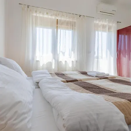 House Irina F - Pool Private Porec