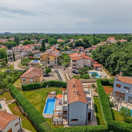 Vikendica House Irina F - Pool Private